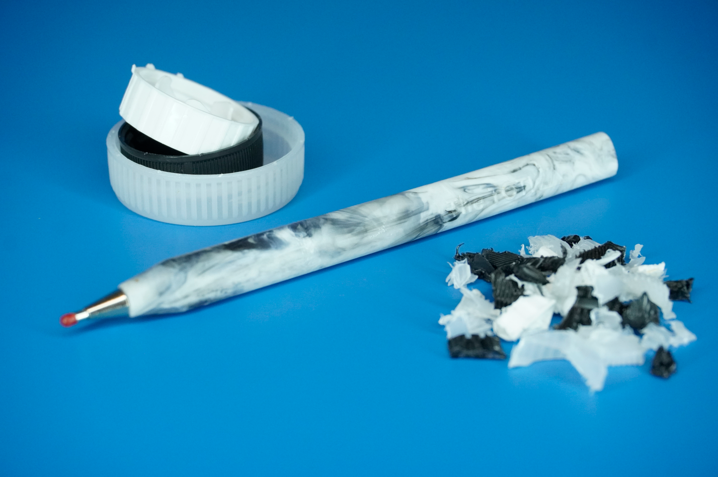 Recycled Refillable Pen - Shadow Light