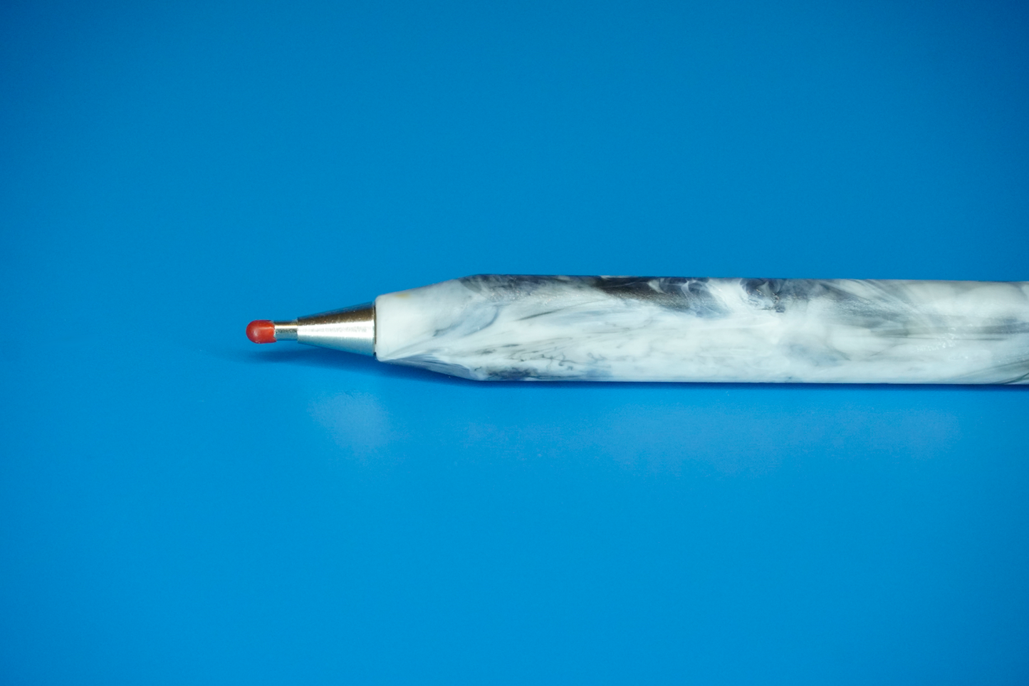 Recycled Refillable Pen - Shadow Light