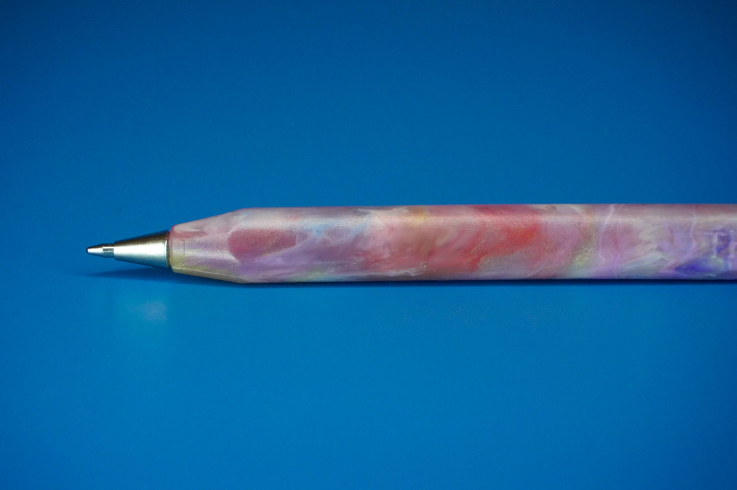 Recycled Refillable Pen - Iridescent Echo