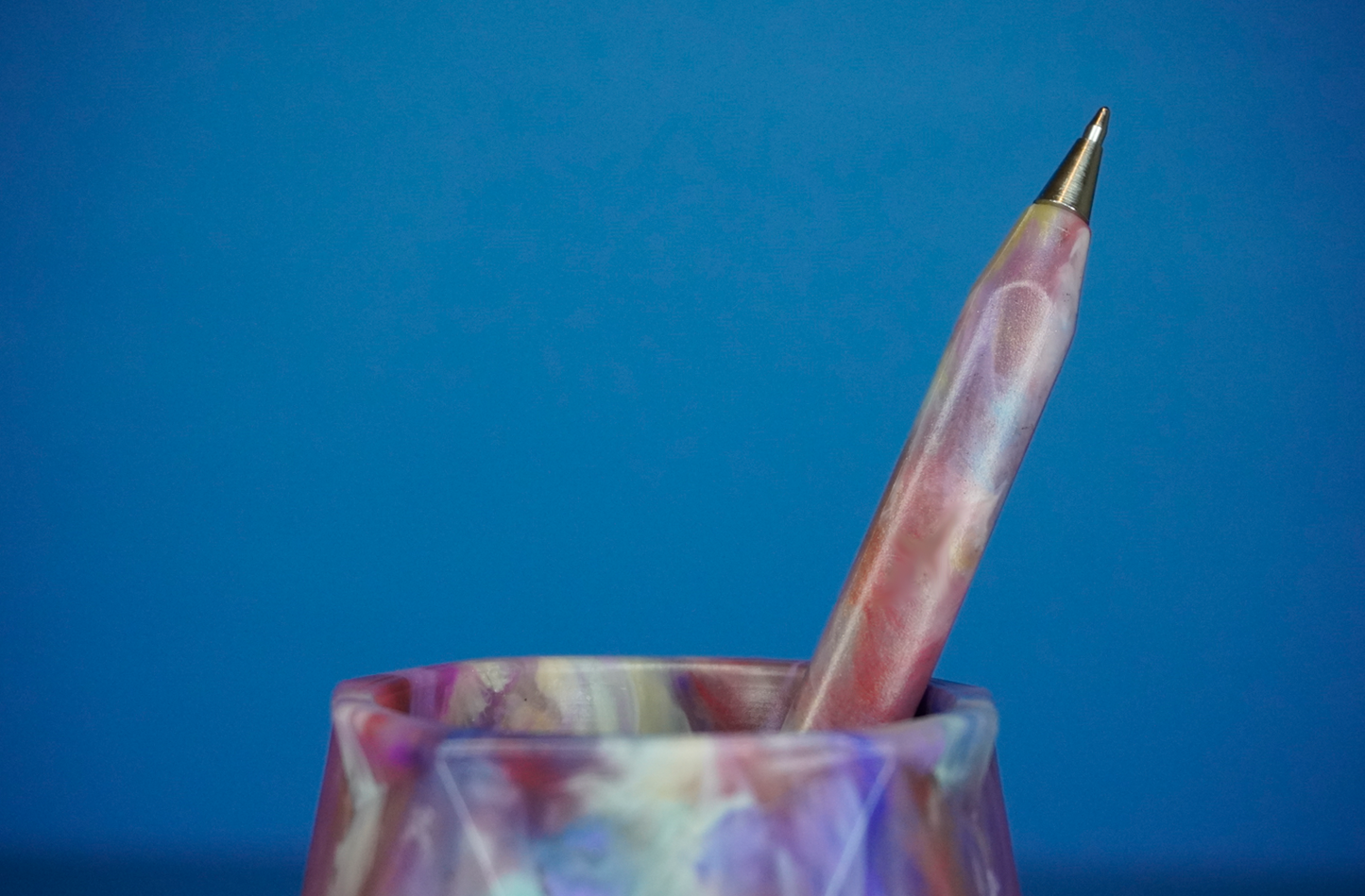 Recycled Refillable Pen - Iridescent Echo